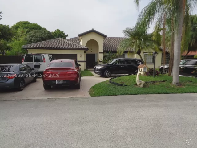 4-bedroom home for sale in Miami -  - MondialRealty