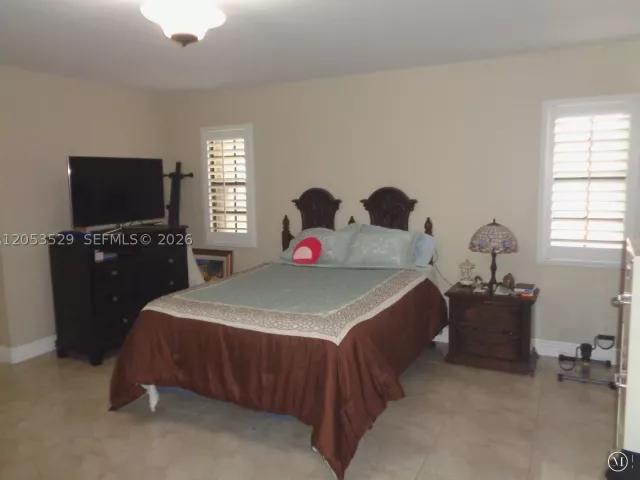 4-bedroom home for sale in Miami -  - MondialRealty