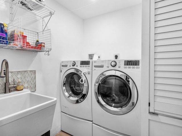 3-bedroom home for sale in Boca Raton - 3203 NE 6th - MondialRealty
