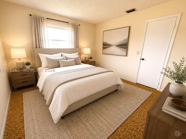3-bedroom home for sale in Pembroke Pines - 11851 NW 23rd St - MondialRealty