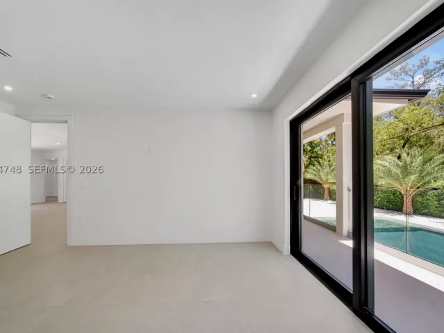4-bedroom home for rent in Miami - 899 NE 71st St - MondialRealty