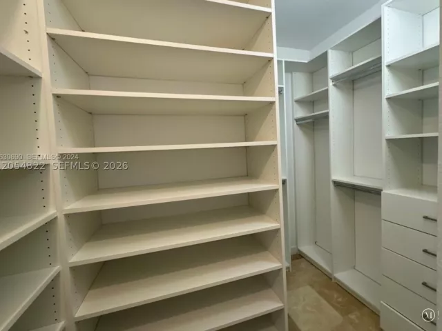 3-bedroom home for rent in Doral - 7563 NW 112th Pl - MondialRealty