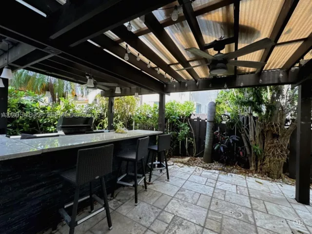 3-bedroom home for rent in Doral - 7563 NW 112th Pl - MondialRealty