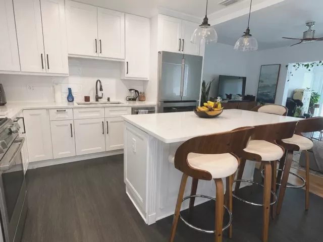 2-bedroom home for sale in Fort Lauderdale - 617 SW 9TH Street - MondialRealty