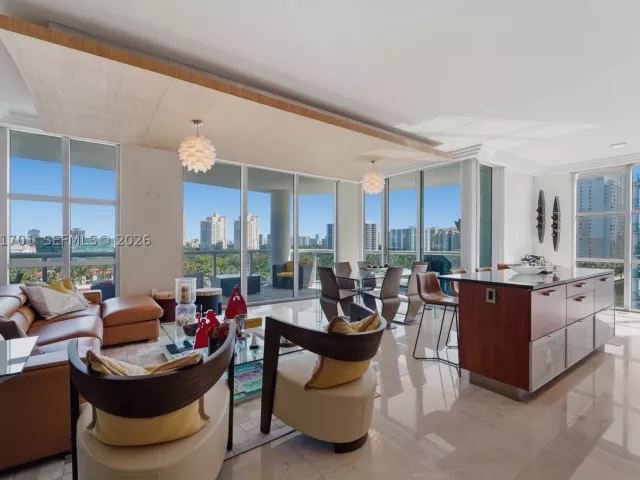 3-bedroom condo for sale in Aventura - 3131 NE 188th St 1-901 - MondialRealty