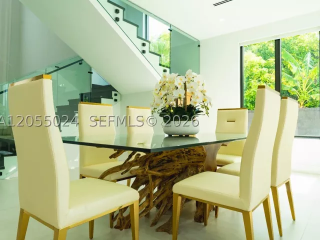 4-bedroom home for rent in Miami - 9330 SW 34th St NA - MondialRealty