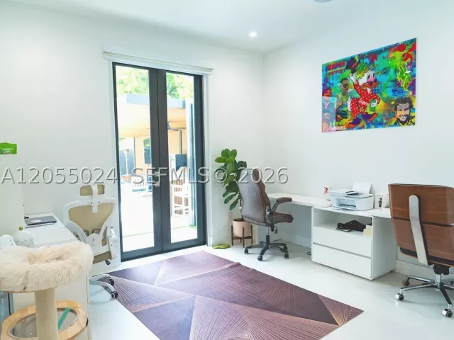 4-bedroom home for rent in Miami - 9330 SW 34th St NA - MondialRealty