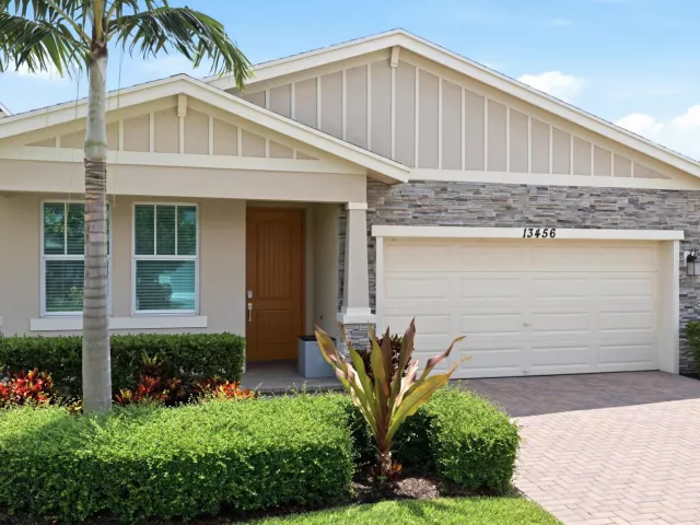 3-bedroom home for sale in Delray Beach - 13456 PURPLE MOUNTAIN Pass - MondialRealty
