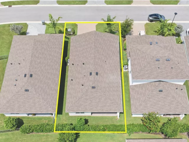 3-bedroom home for sale in Delray Beach - 13456 PURPLE MOUNTAIN Pass - MondialRealty