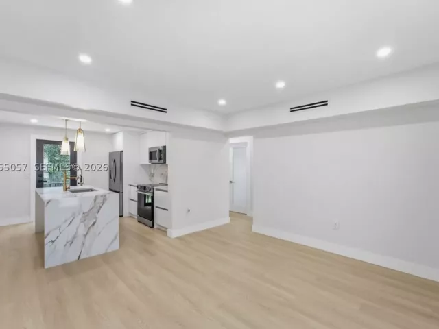 3-bedroom home for sale in Miami - 2315 NW 97th St - MondialRealty