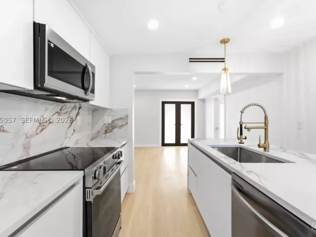 3-bedroom home for sale in Miami - 2315 NW 97th St - MondialRealty