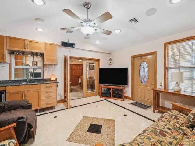 3-bedroom home for sale in Delray Beach - 2655 Dorson Way - MondialRealty