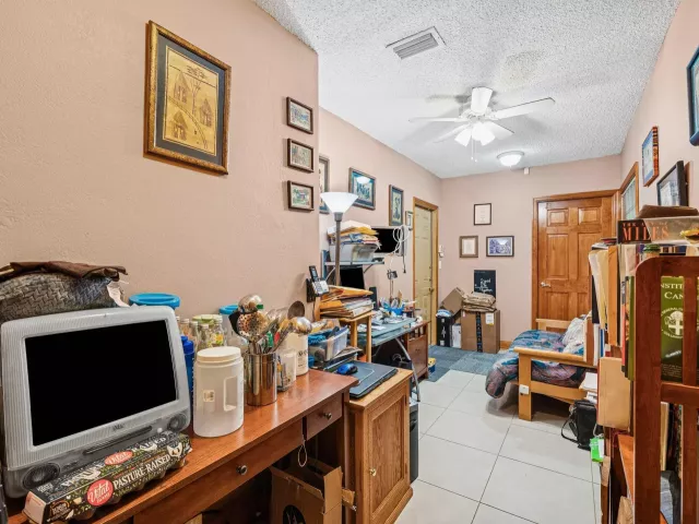 3-bedroom home for sale in Delray Beach - 2655 Dorson Way - MondialRealty