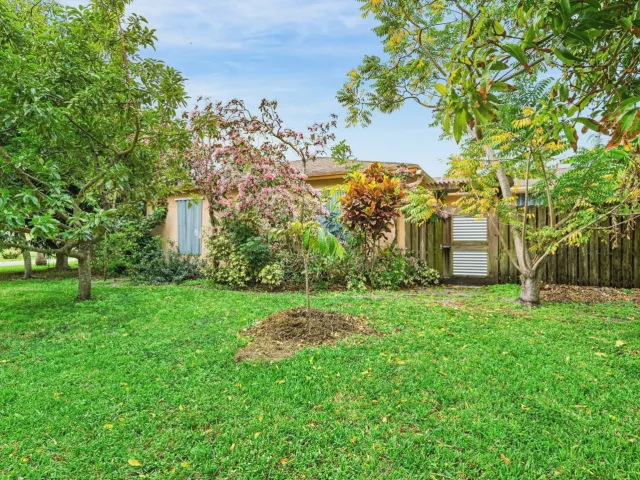 3-bedroom home for sale in Delray Beach - 2655 Dorson Way - MondialRealty