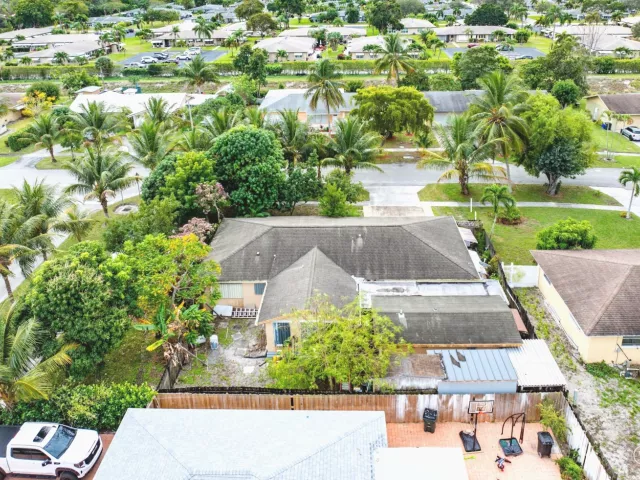 3-bedroom home for sale in Delray Beach - 2655 Dorson Way - MondialRealty