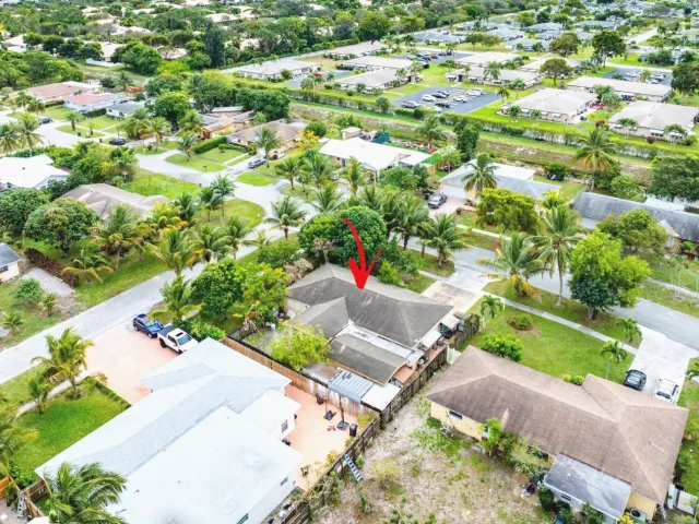 3-bedroom home for sale in Delray Beach - 2655 Dorson Way - MondialRealty