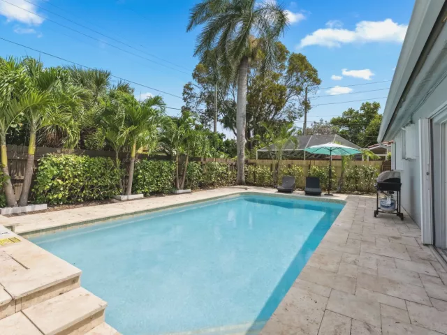 4-bedroom home for rent in Hollywood - 1243 GARFIELD Street - MondialRealty