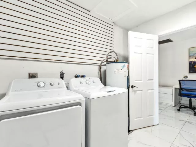 4-bedroom home for rent in Hollywood - 1243 GARFIELD Street - MondialRealty