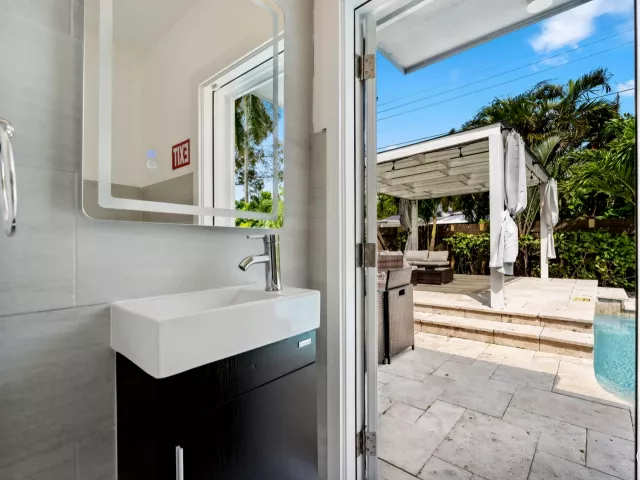 4-bedroom home for rent in Hollywood - 1243 GARFIELD Street - MondialRealty