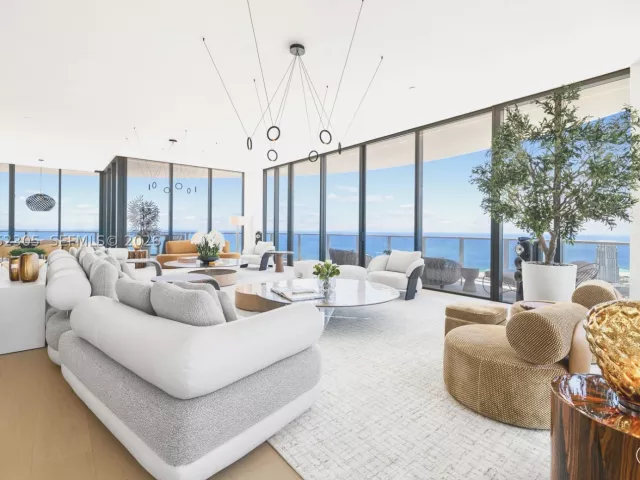 5-bedroom condo for rent in Miami Beach - 500 Alton PH4701 - MondialRealty
