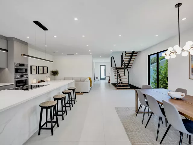 3-bedroom home for rent in Fort Lauderdale - 1527 NE 15TH Avenue - MondialRealty