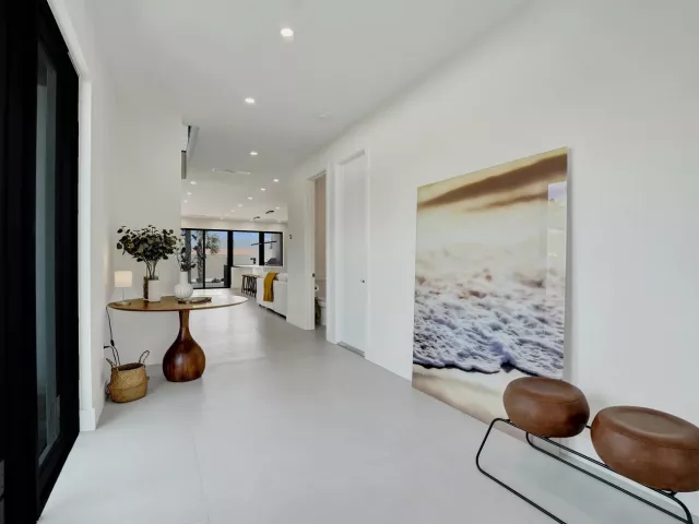 3-bedroom home for rent in Fort Lauderdale - 1527 NE 15TH Avenue - MondialRealty