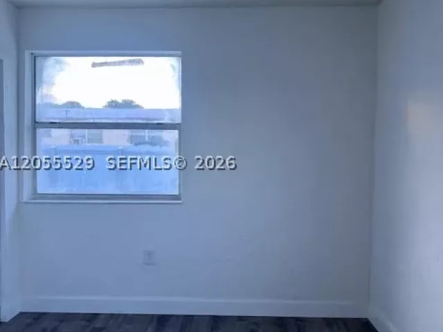 3-bedroom home for sale in Miami - 21221 SW 120 AVE - MondialRealty