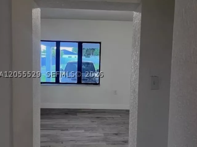3-bedroom home for sale in Miami - 21221 SW 120 AVE - MondialRealty