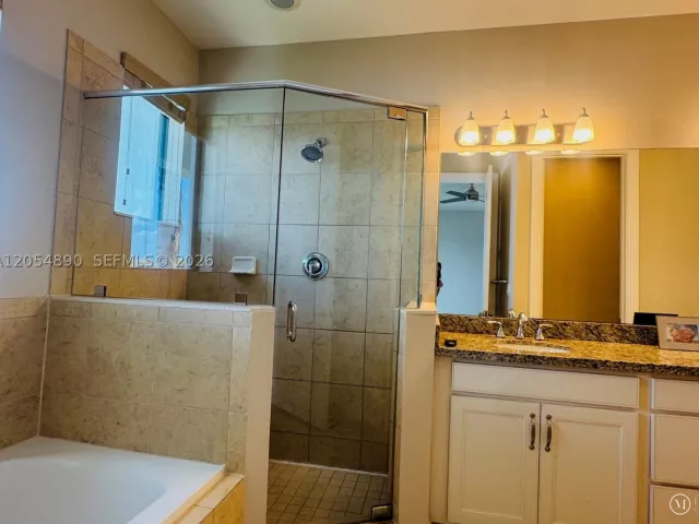 3-bedroom home for rent in Pembroke Pines - 1409 SW 113th Ave - MondialRealty