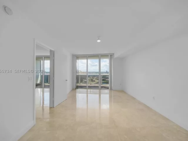 2-bedroom condo for rent in Hallandale Beach - 1800 S Ocean Dr 1809 - MondialRealty