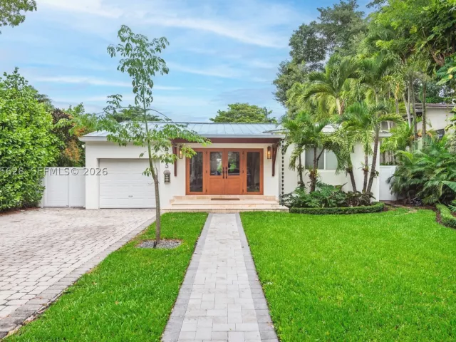 3-bedroom home for sale in Miami - 4155 Pamona Ave - MondialRealty