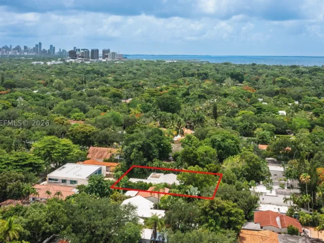 3-bedroom home for sale in Miami - 4155 Pamona Ave - MondialRealty