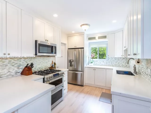 3-bedroom home for sale in Miami - 4155 Pamona Ave - MondialRealty