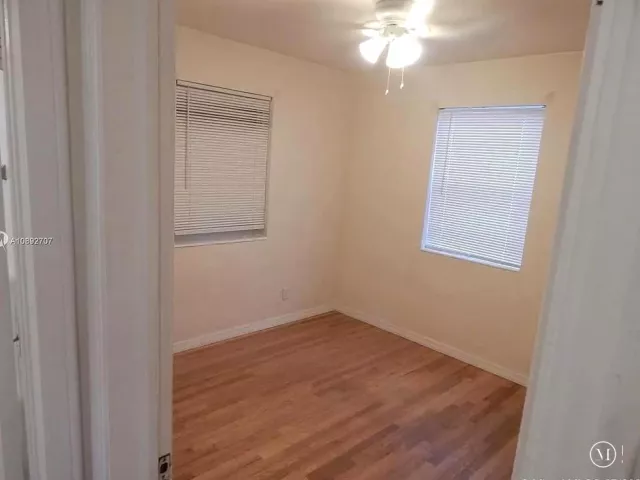 3-bedroom home for rent in Hollywood - 1111 N 25TH Avenue - MondialRealty