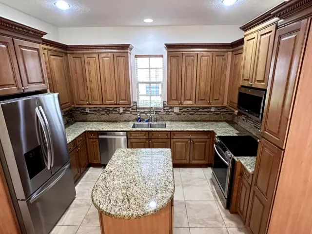 3-bedroom home for sale in Boca Raton - 8296 NW 9th Avenue - MondialRealty