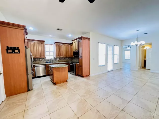 3-bedroom home for sale in Boca Raton - 8296 NW 9th Avenue - MondialRealty