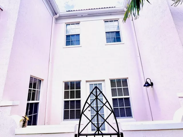 3-bedroom home for sale in Boca Raton - 8296 NW 9th Avenue - MondialRealty