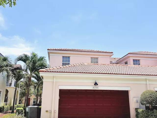 3-bedroom home for sale in Boca Raton - 8296 NW 9th Avenue - MondialRealty
