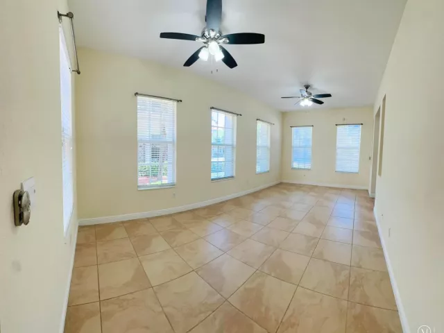 3-bedroom home for sale in Boca Raton - 8296 NW 9th Avenue - MondialRealty