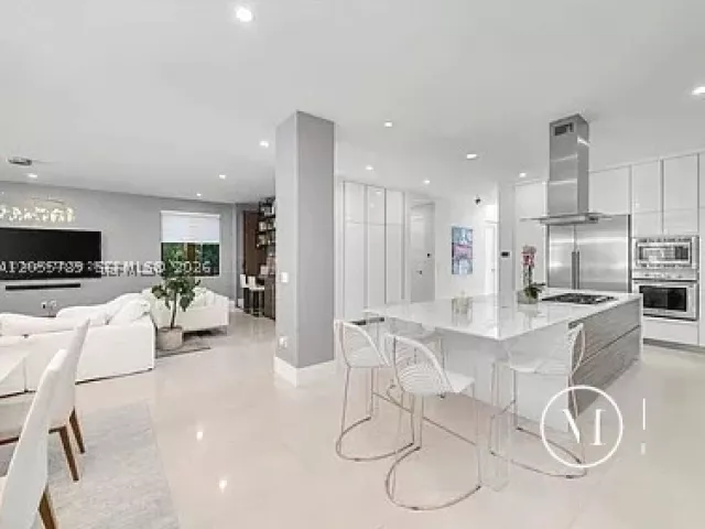 4-bedroom home for sale in Miami -  - MondialRealty
