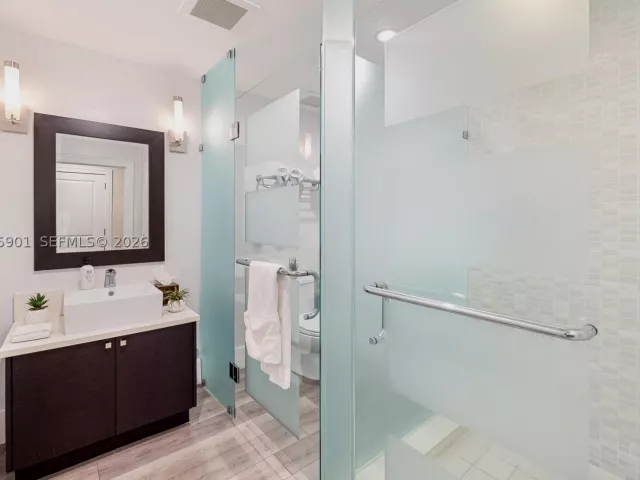 3-bedroom home for rent in Doral - 5300 NW 87th Ave 612 - MondialRealty
