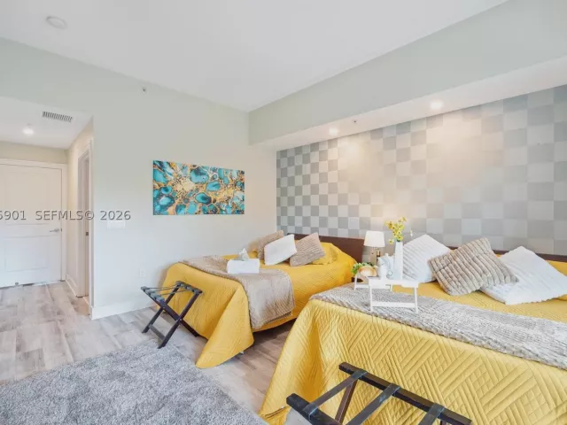 3-bedroom home for rent in Doral - 5300 NW 87th Ave 612 - MondialRealty