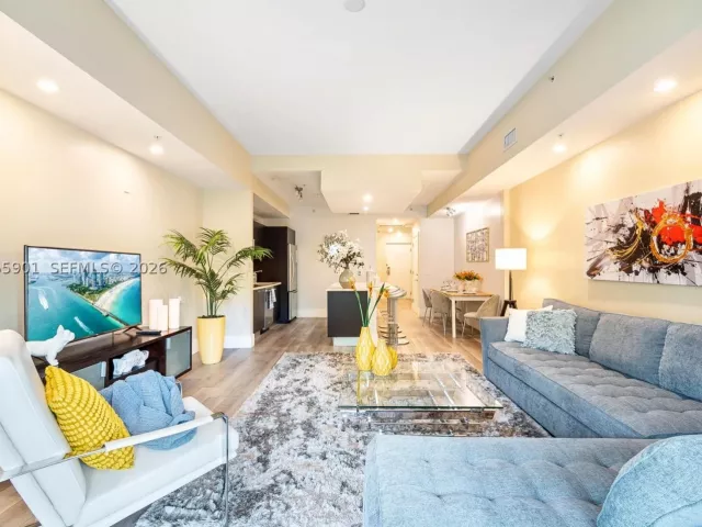 3-bedroom home for rent in Doral - 5300 NW 87th Ave 612 - MondialRealty