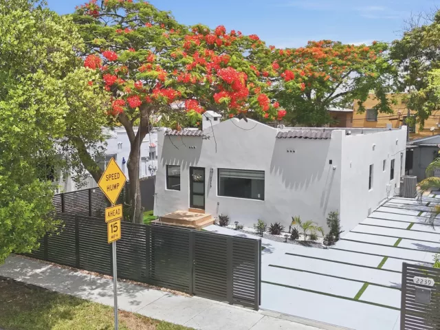 5-bedroom home for sale in Miami - 2239 SW 10TH Street - MondialRealty