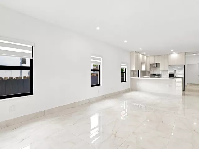 5-bedroom home for sale in Miami - 2239 SW 10TH Street - MondialRealty