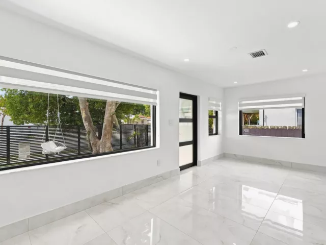 5-bedroom home for sale in Miami - 2239 SW 10TH Street - MondialRealty