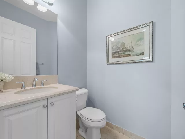 5-bedroom home for sale in Delray Beach - 16884 Strasbourg Lane - MondialRealty