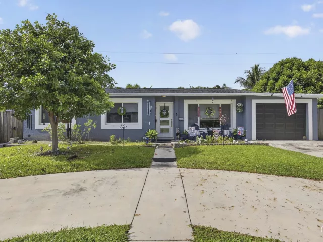 3-bedroom home for sale in West Palm Beach - 240 GREGORY Road - MondialRealty
