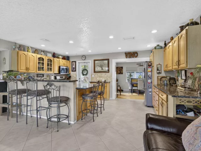 3-bedroom home for sale in West Palm Beach - 240 GREGORY Road - MondialRealty