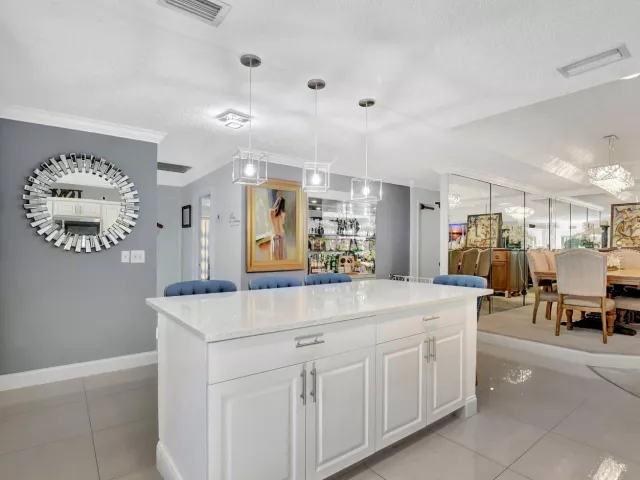 3-bedroom home for sale in Boca Raton - 20936 Concord Green Drive E - MondialRealty